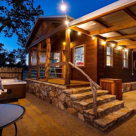 Rockin' R - Morning Star Cabin Fredericksburg Bagian luar foto